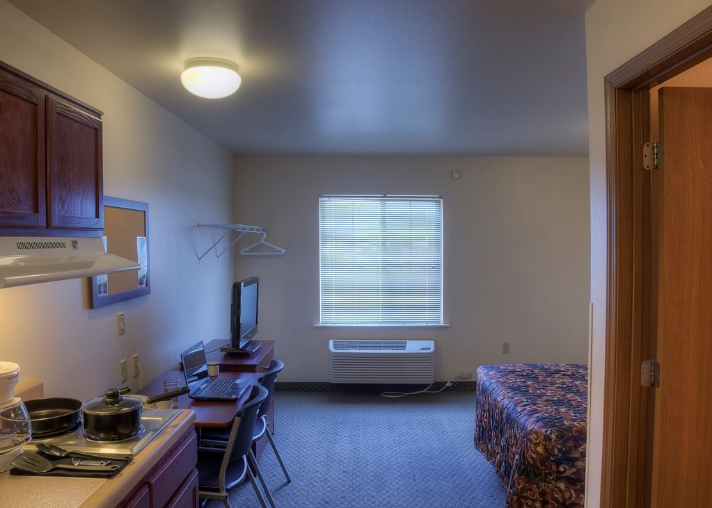 Woodspring Suites Topeka Zimmer foto